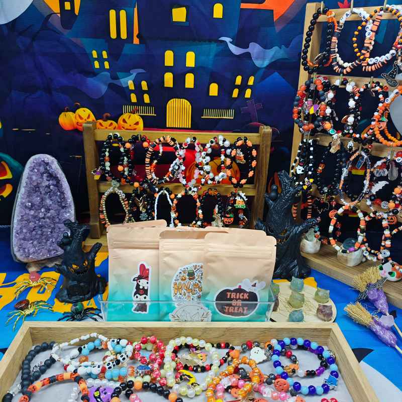 Halloween Special!!!【Colored Glaze Mystery Bag by Halloween 】Halloween Mystery Bag Ceramic/Glass/Glaze Bracelets(5 pcs)